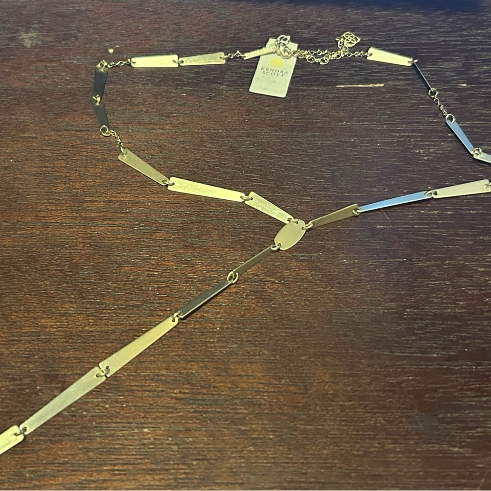 Kendra Scott • Gail Necklace • Gold Tone - Picture 2 of 2